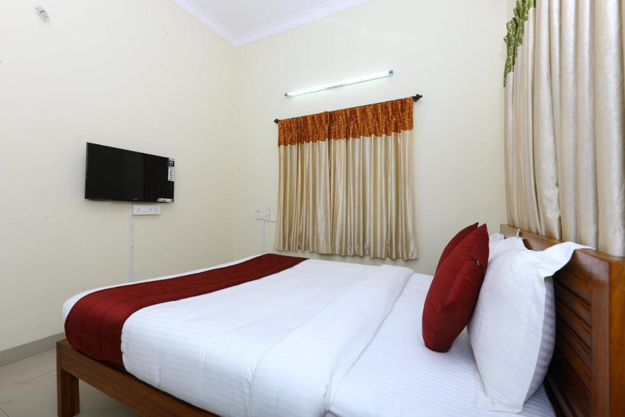 Oyo 9257 Egmore Chennai Exterior photo